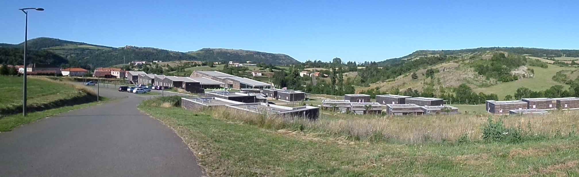 Village Vacances Le Cezallier Ardes Sur Couze
